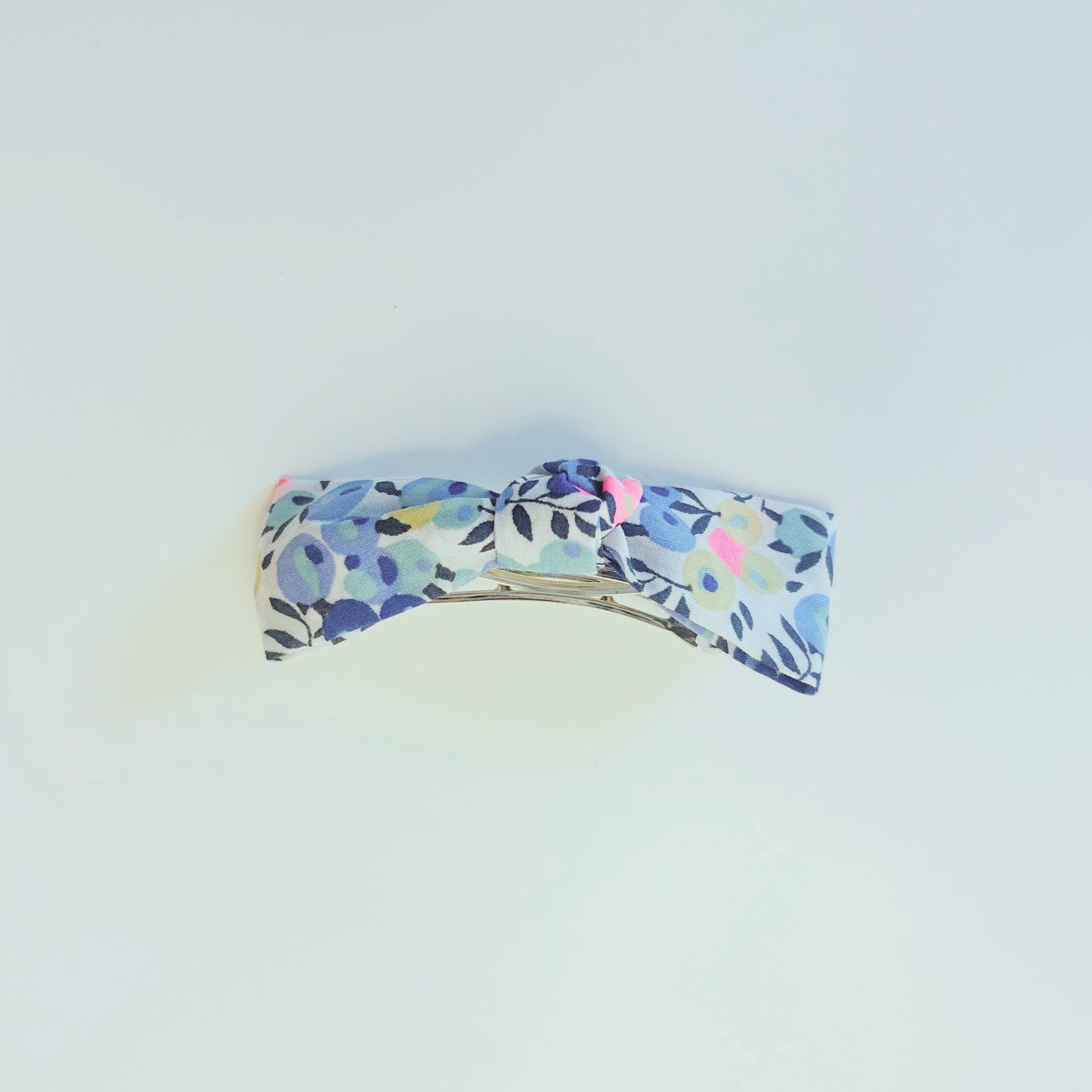 Barrette Biru Liberty Bleu et Rose Fluo